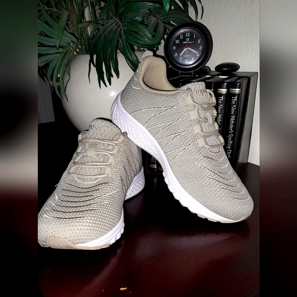 Womens Propet Tour Knit Sand